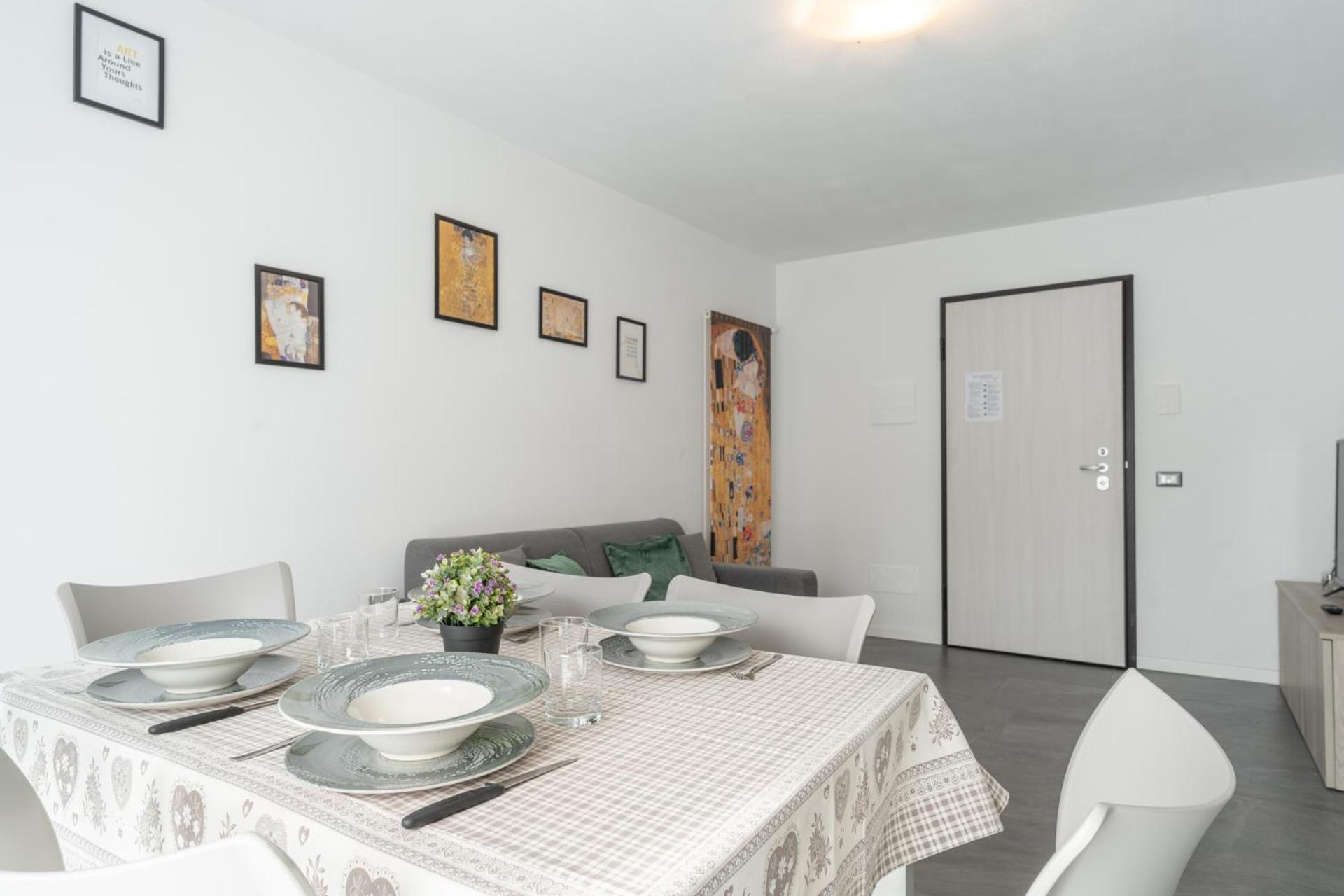 Residence La Corte Di San Rocco Cremeno 外观 照片
